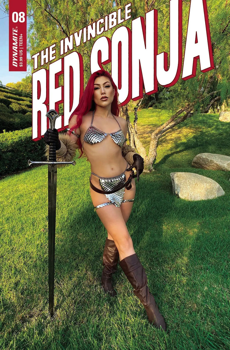 Invincible Red Sonja #8 E Cosplay Variant (03/16/2022) Dynamite