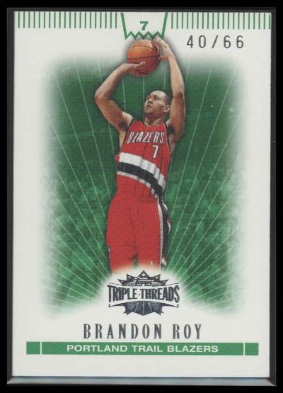 2007-08 Topps Triple Threads Emerald Brandon Roy #/66 #17