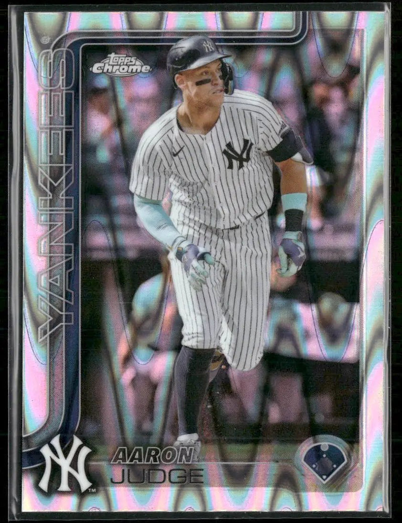 2025 Topps Chrome RayWave Refractors Aaron Judge #99