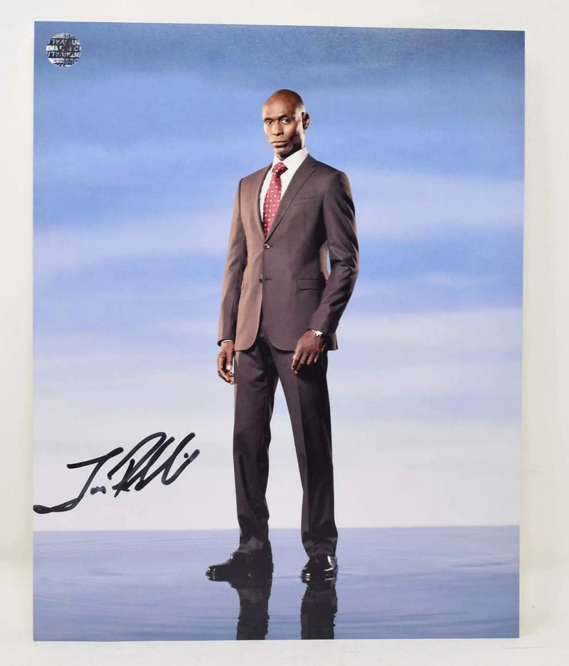 Lance Reddick The Wire Singed Photo 8 x 10 COA